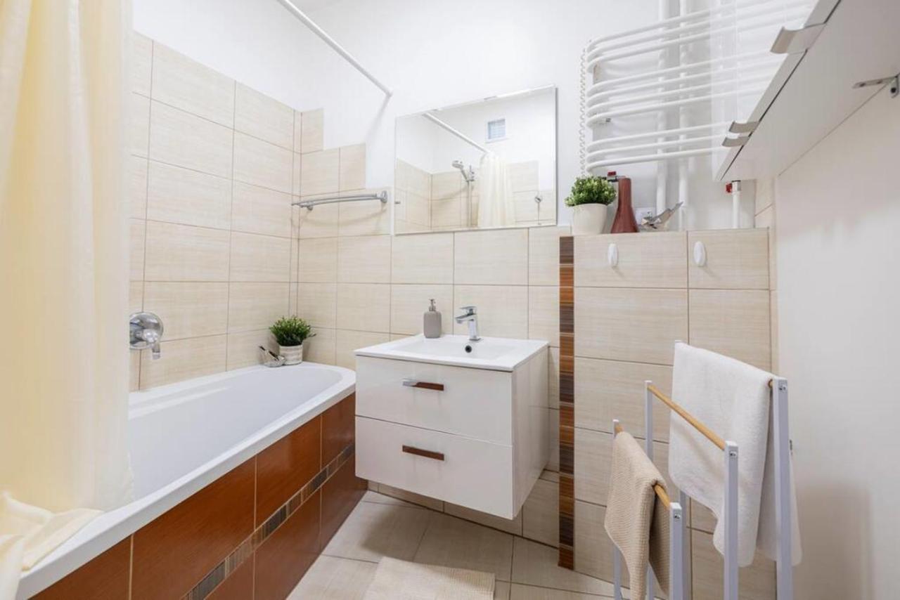 Pokoj W Stylowym Apartamencie Possession Pl Apartment Gdansk
